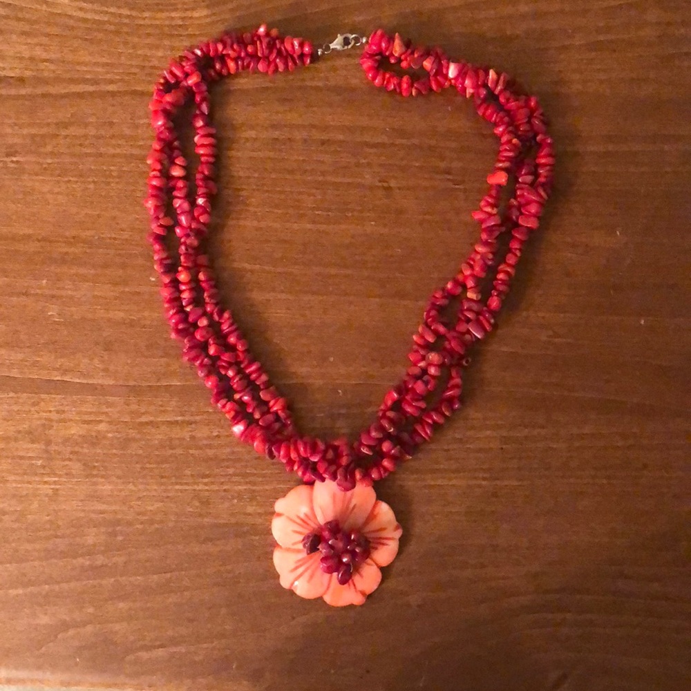 Genuine coral necklace with coral Pendant